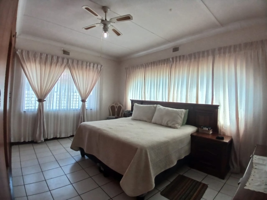 4 Bedroom Property for Sale in Ellaton North West